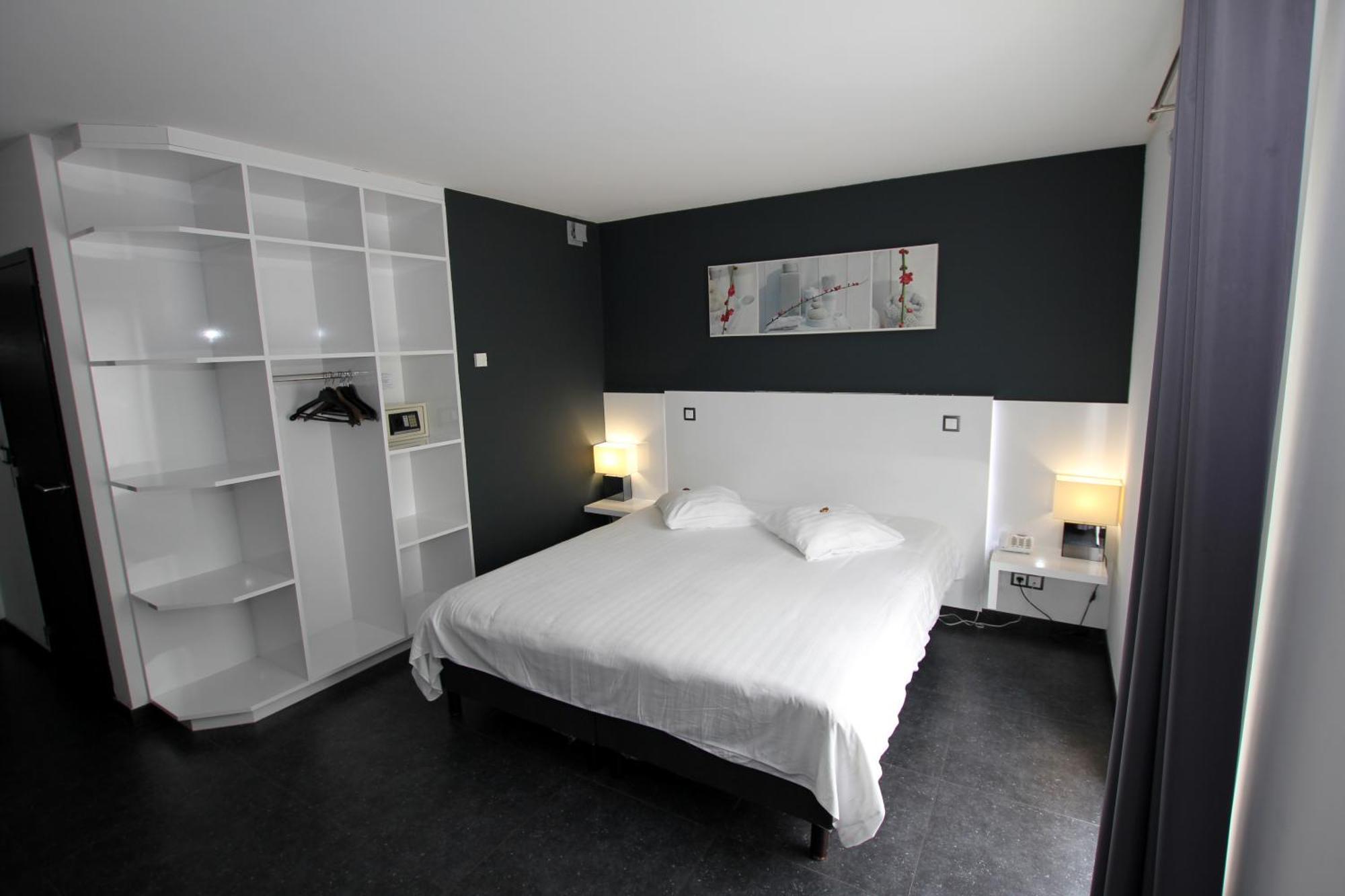 Hotel Bo Rivage Neufchâteau Eksteriør billede