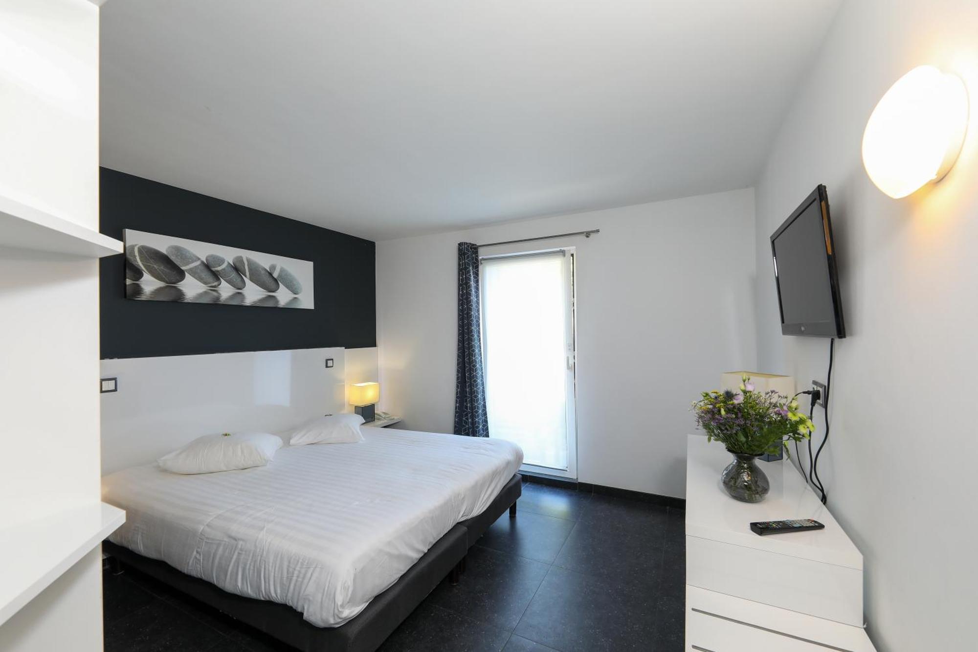 Hotel Bo Rivage Neufchâteau Eksteriør billede